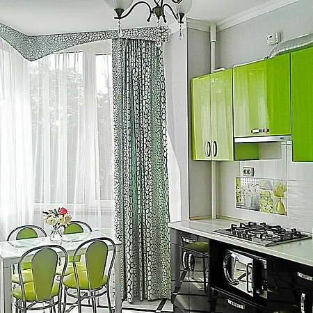 Апартаменты On Stepana Bandery 35 *